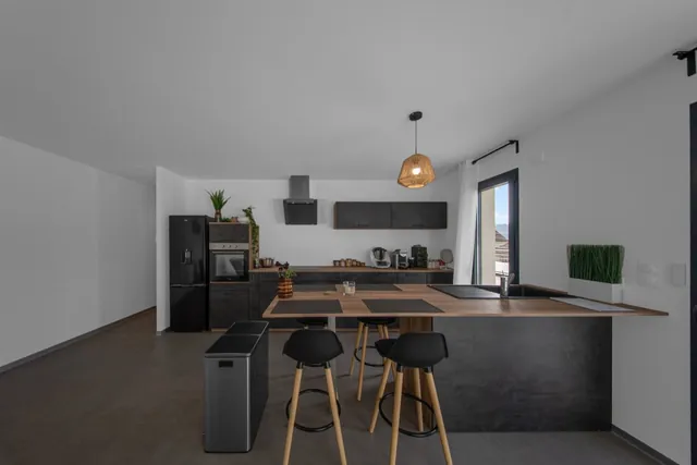 Maison 5 pièces, 153 m² à Plombières-lès-Dijon, photo 7 sur 13