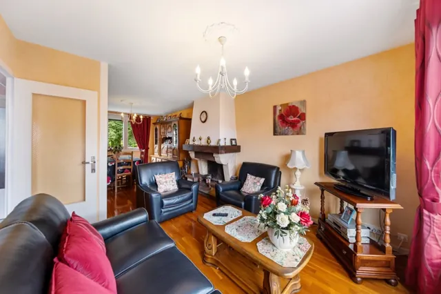 Maison 5 pièces, 90 m² à Neuilly-Crimolois, photo 2 sur 18